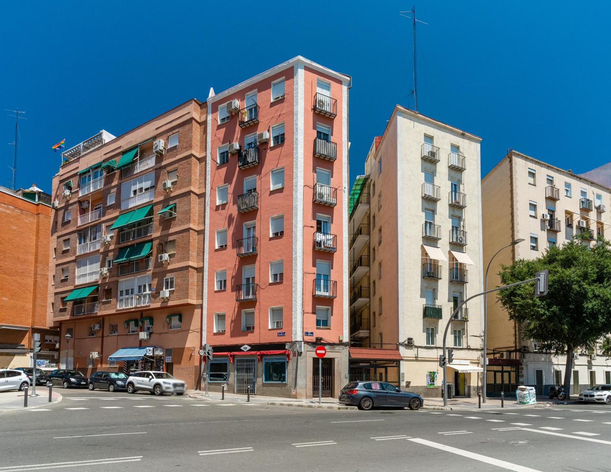 Modern Cozy-2bedrooms 1bathroom-delicias Appartement